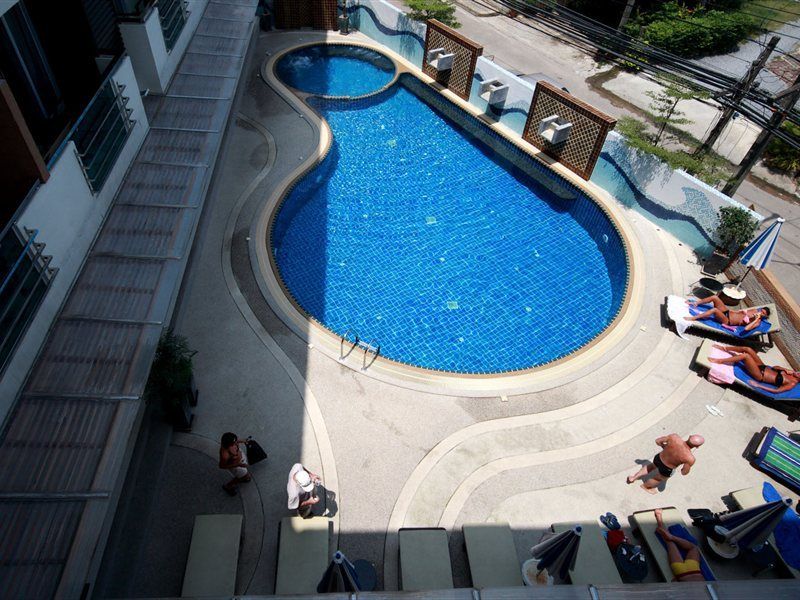 First Residence Hotel Bãi biển Chaweng Ngoại thất bức ảnh